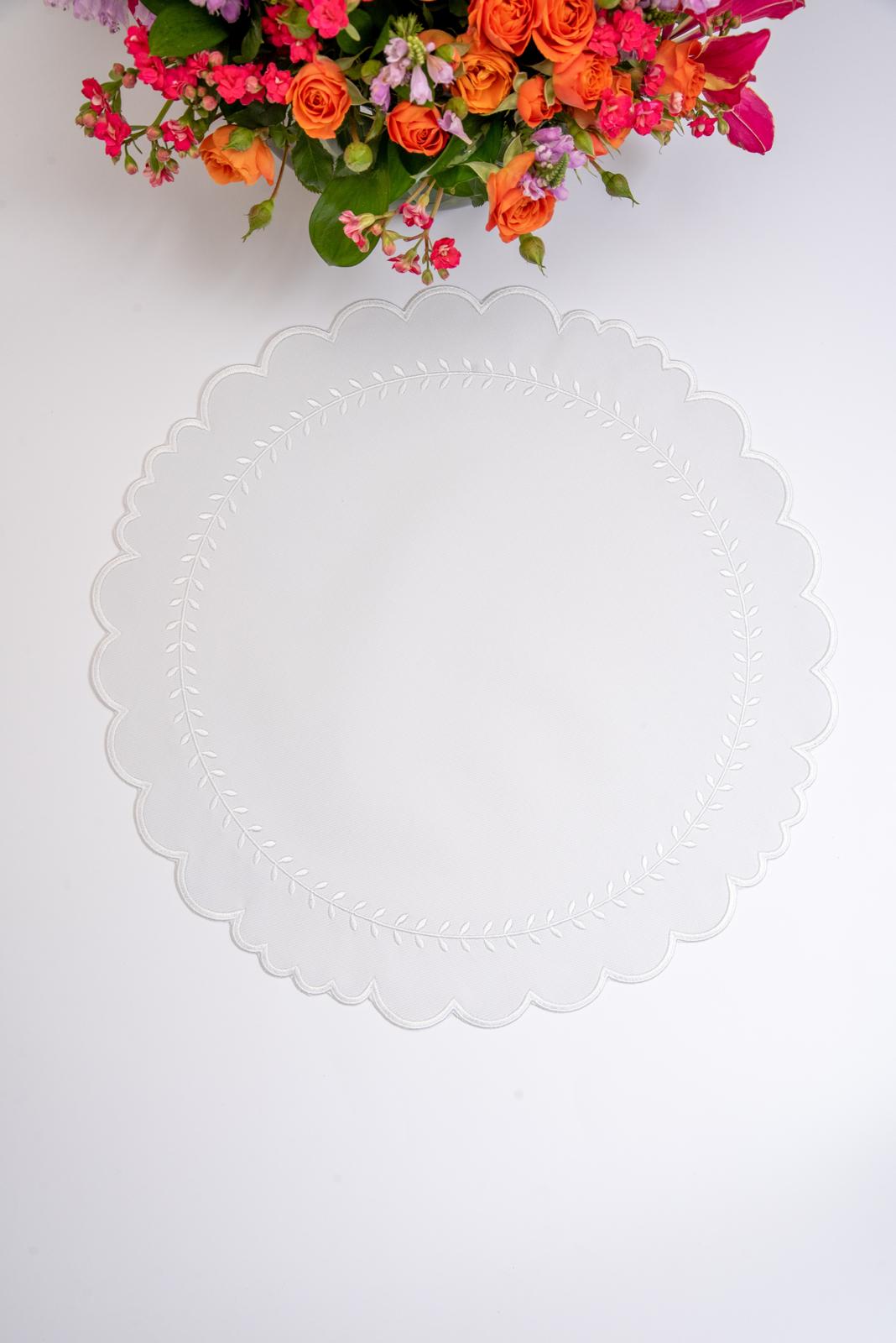 White Arrow Impermeable Placemat