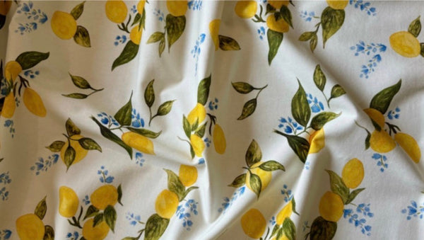 Lemons Seamless (Inteiricio) Ruffle Kitchen Towel