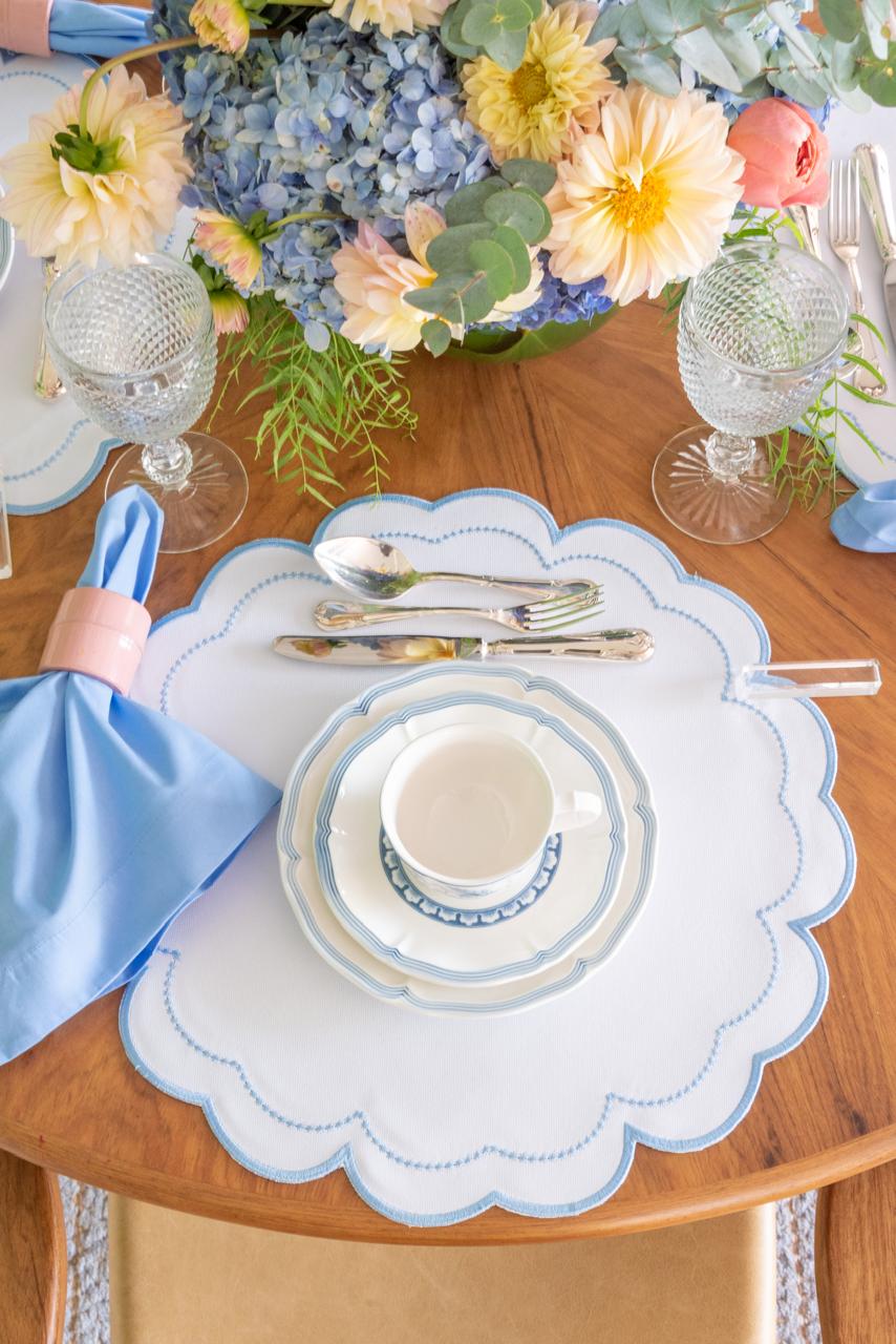 Blue Victoria Impermeable Placemat