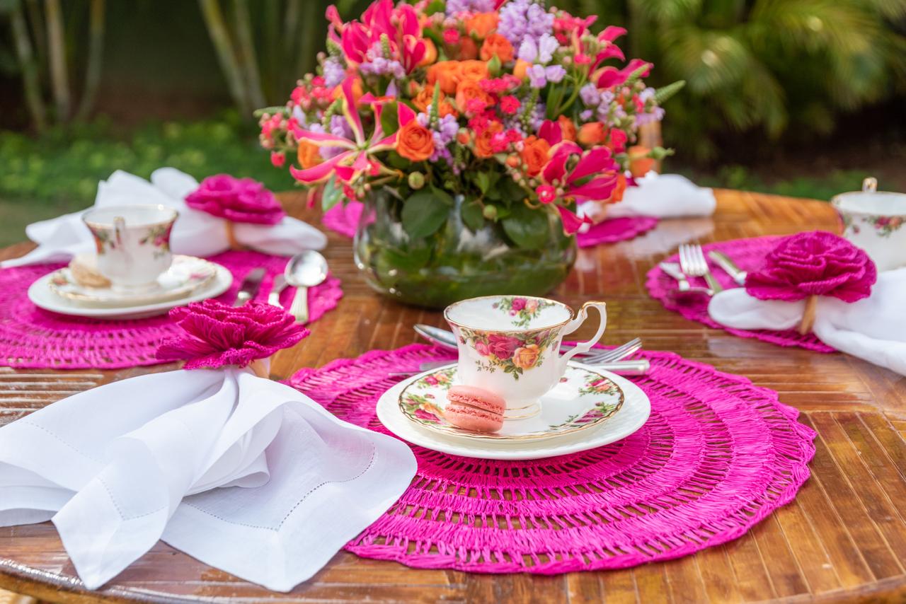 Fuscia Pink Buriti Straw Placemat