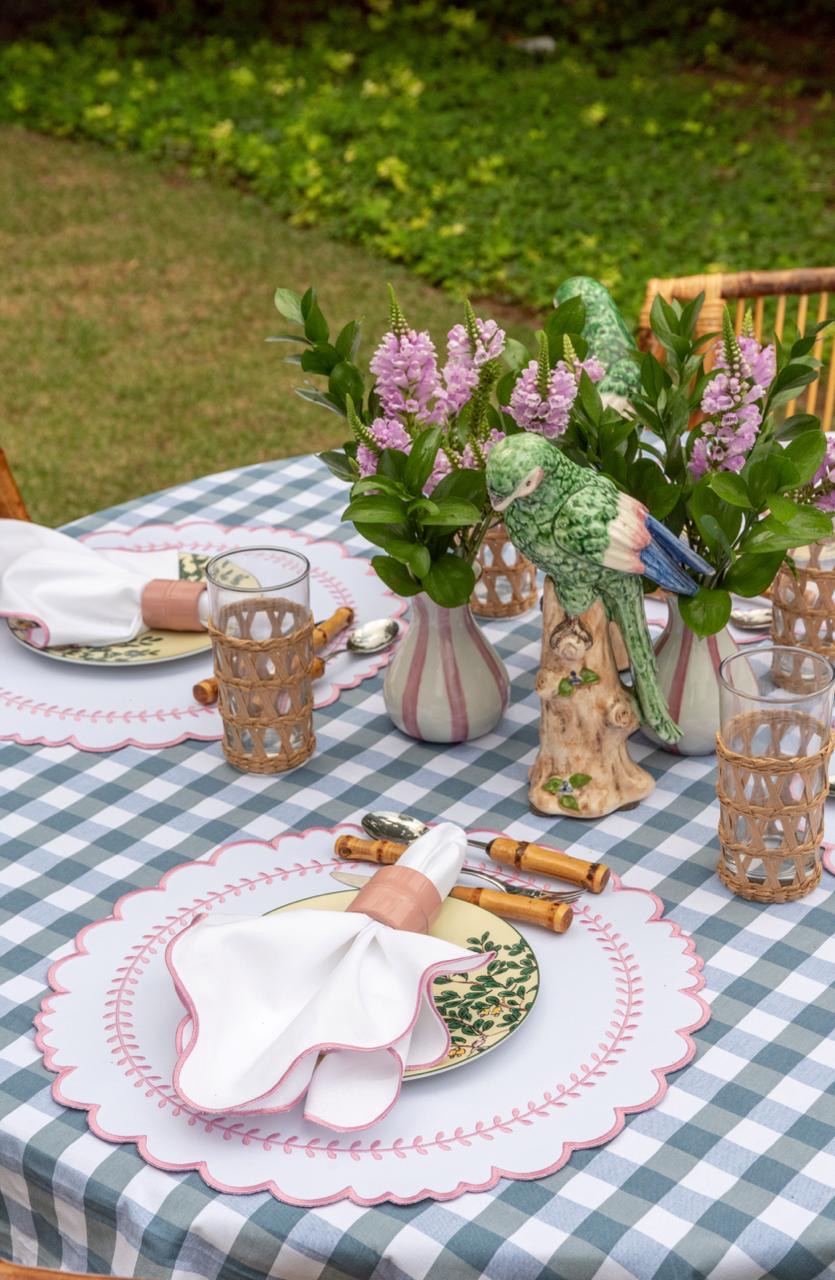 Pink Arrow Impermeable Placemat