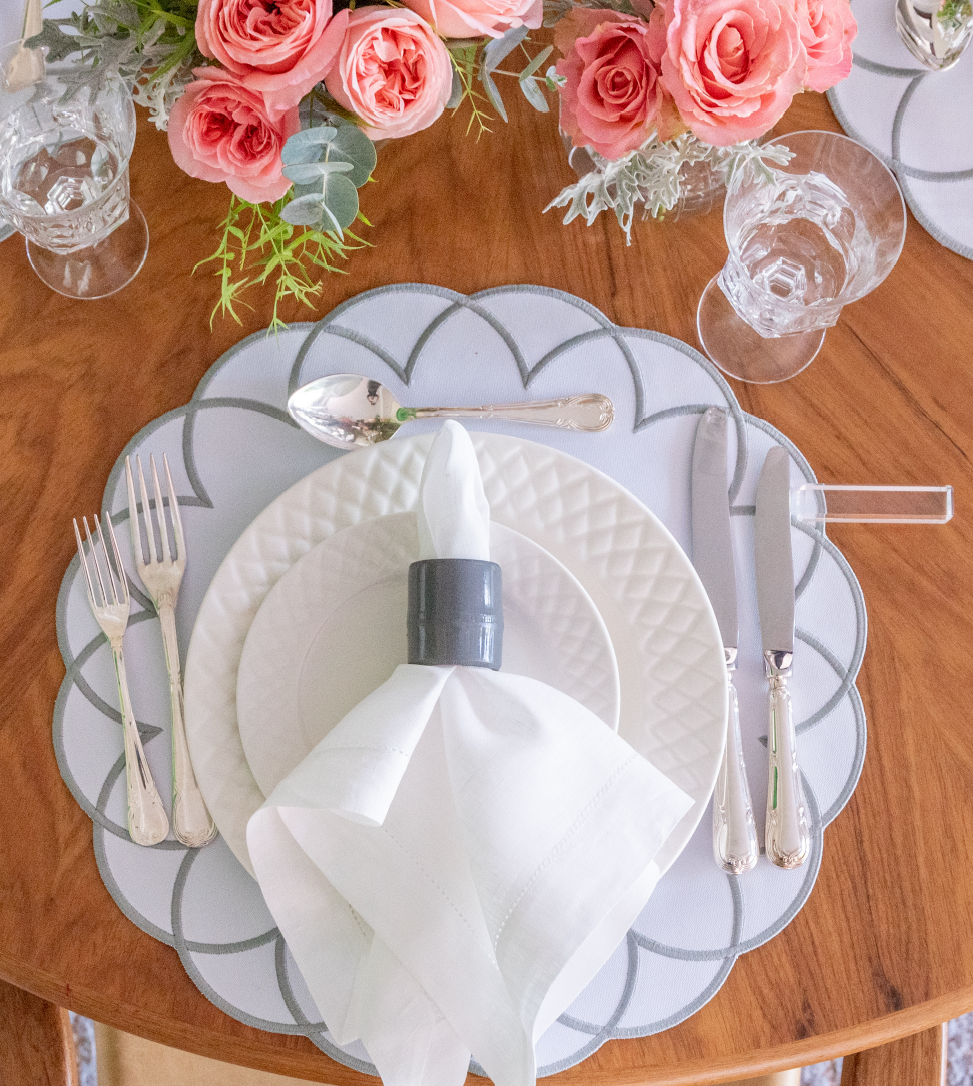 Silver Arc Impermeable Placemats