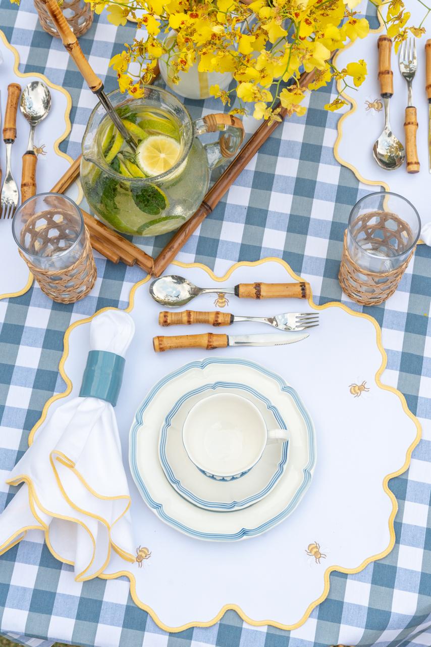 Bumble Bee Impermeable Placemat